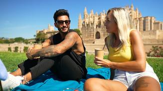Vincenzo gibt Janine einen Korb