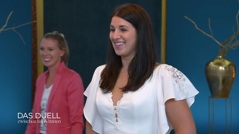 Helen hat einige Asse im Ärmel