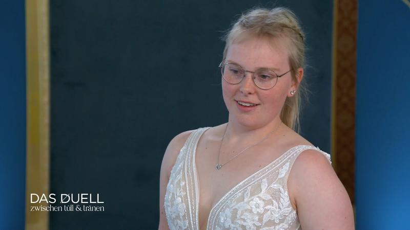 Ist Braut Lina nicht begeistert?