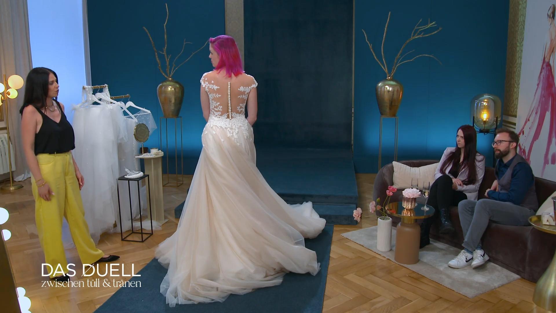 Wird es doch das "Standard"-Kleid?