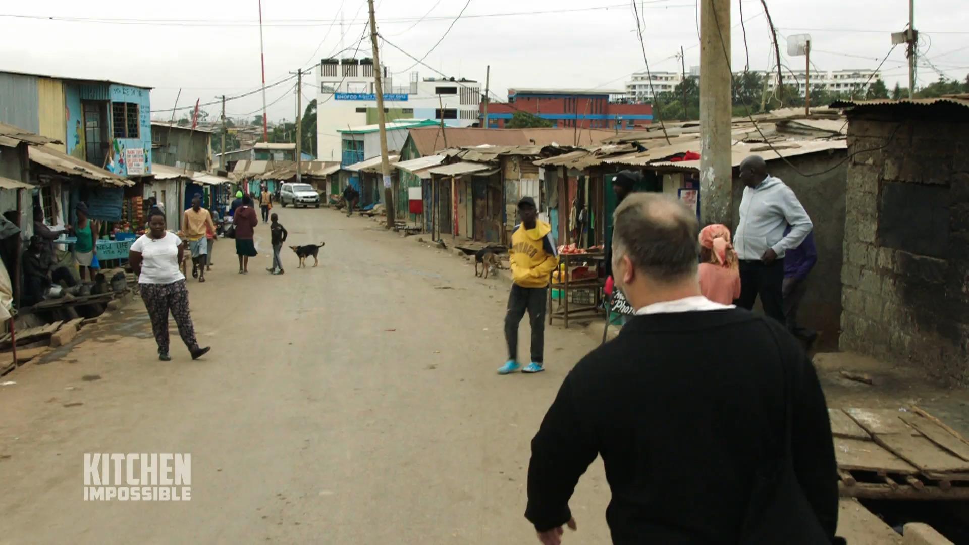 Anton Schmaus trifft Millicent in Nairobi