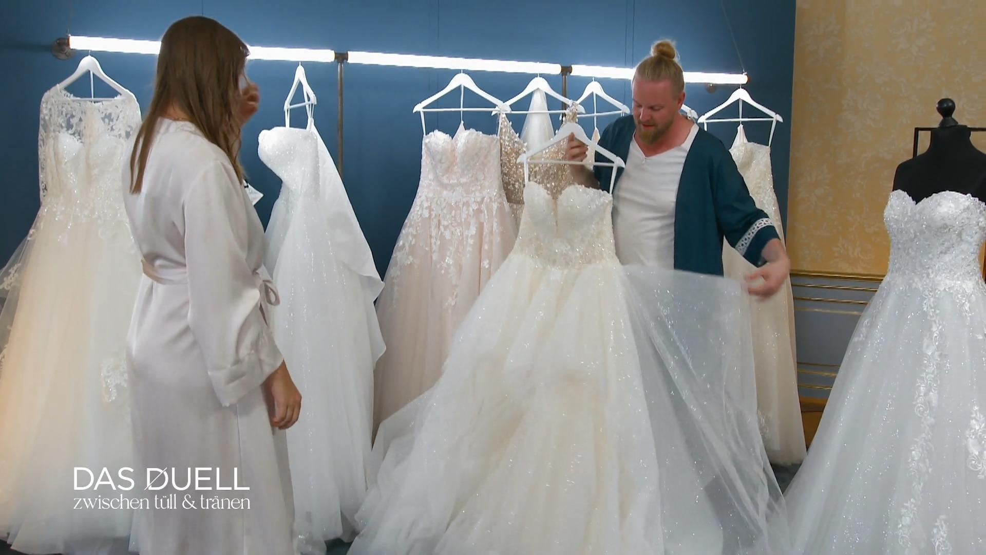 Wird Hannes das "Plan B"-Kleid toppen?