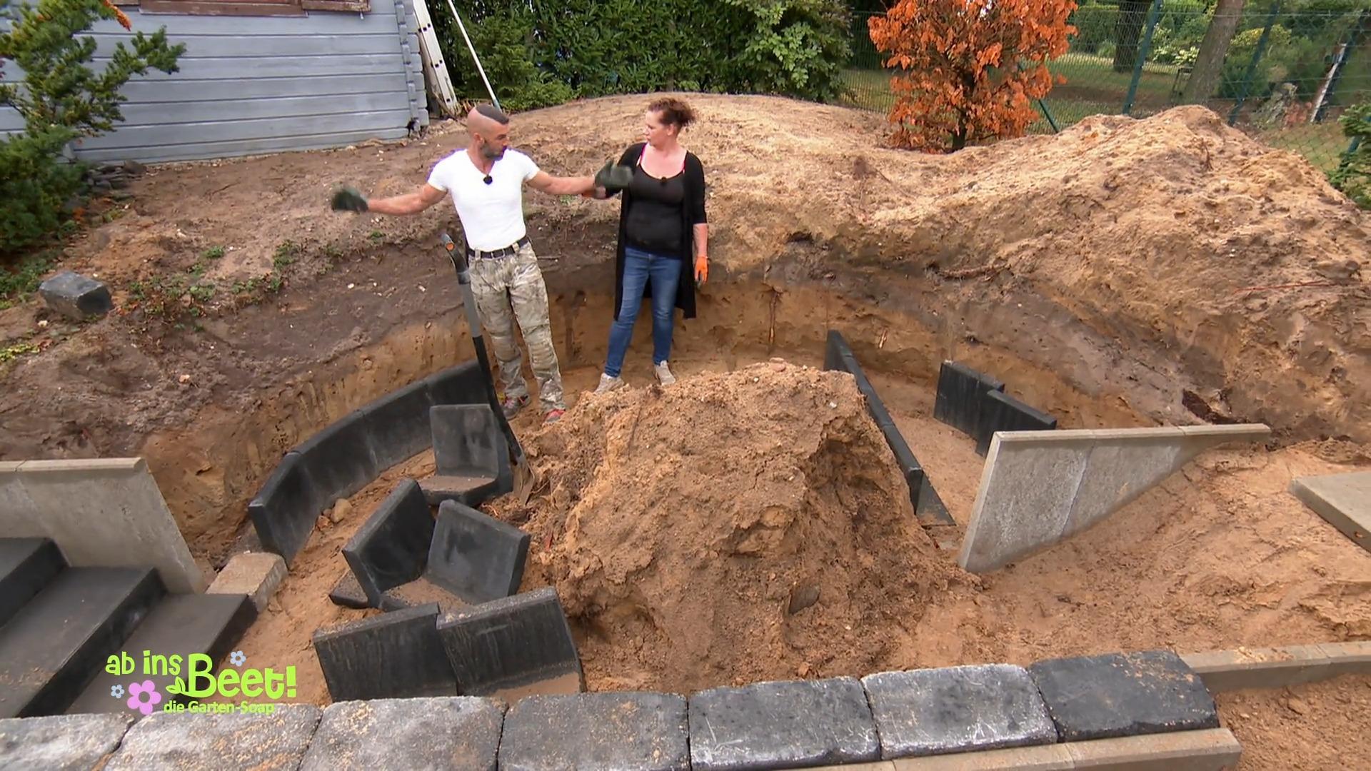 Große Treppe, kleiner Senkgarten?