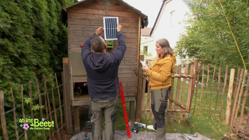 Solarpanel im Garten: "Der Herr Habeck wäre stolz auf uns"