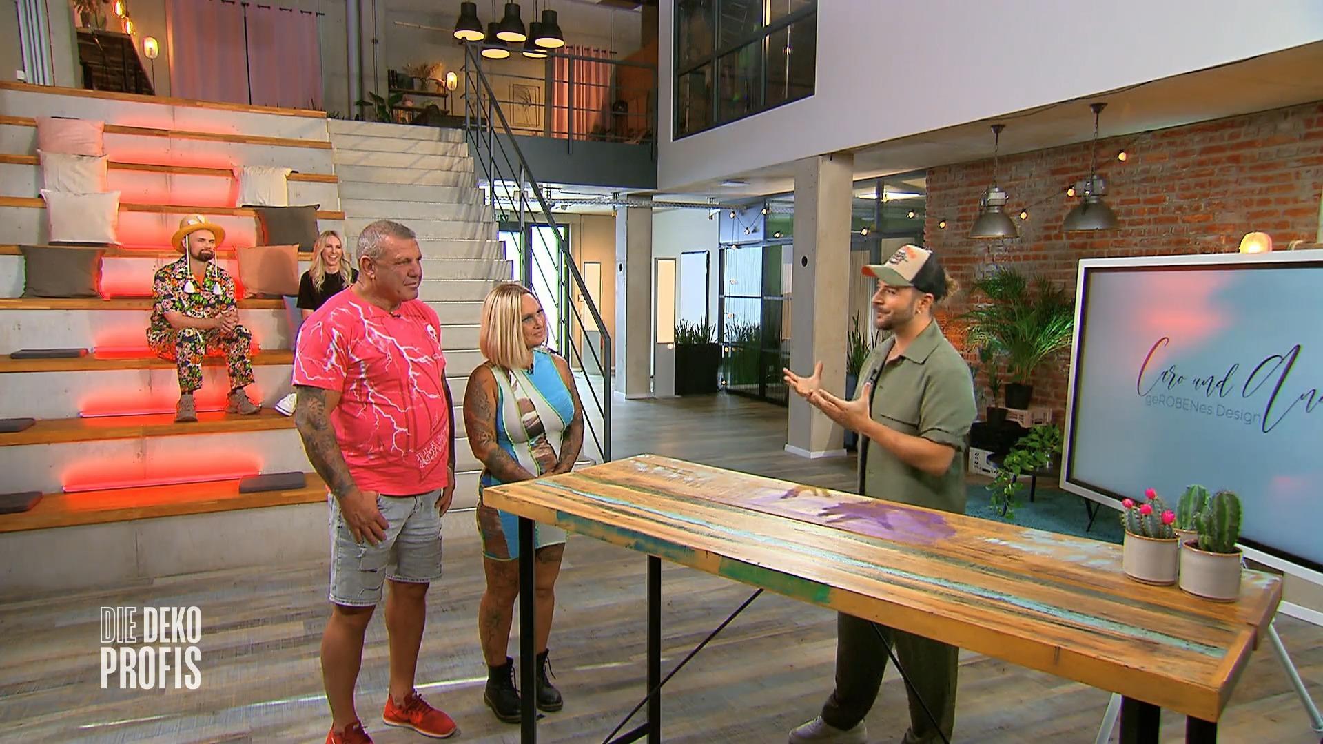 Erik möchte Caro und Andreas auf Mallorca besuchen