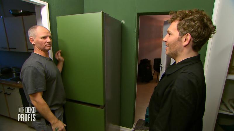 Verkleidung für den Kühlschrank