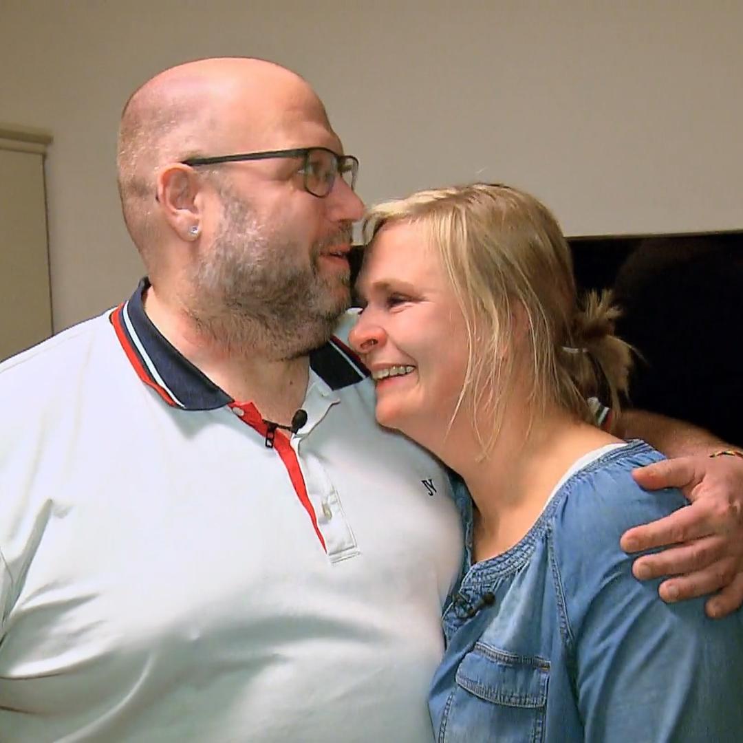 Christin darf endlich das fertige Wohnzimmer präsentieren