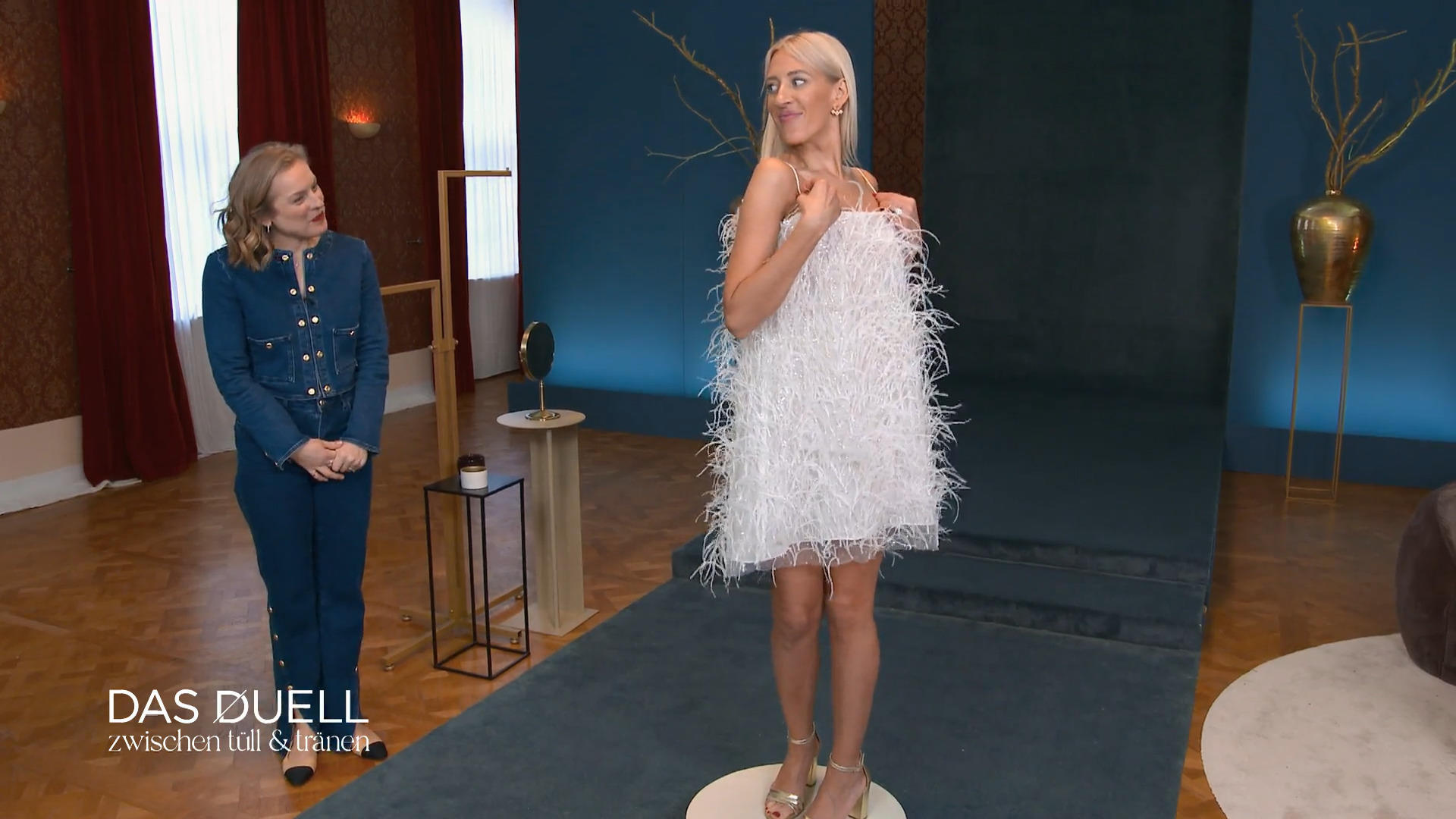 Lässt sich Veronika auf das teuerste Kleid ein?