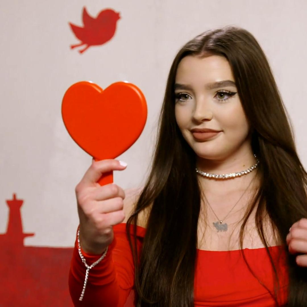 Alisha freut sich auf ihr Date mit Klaus