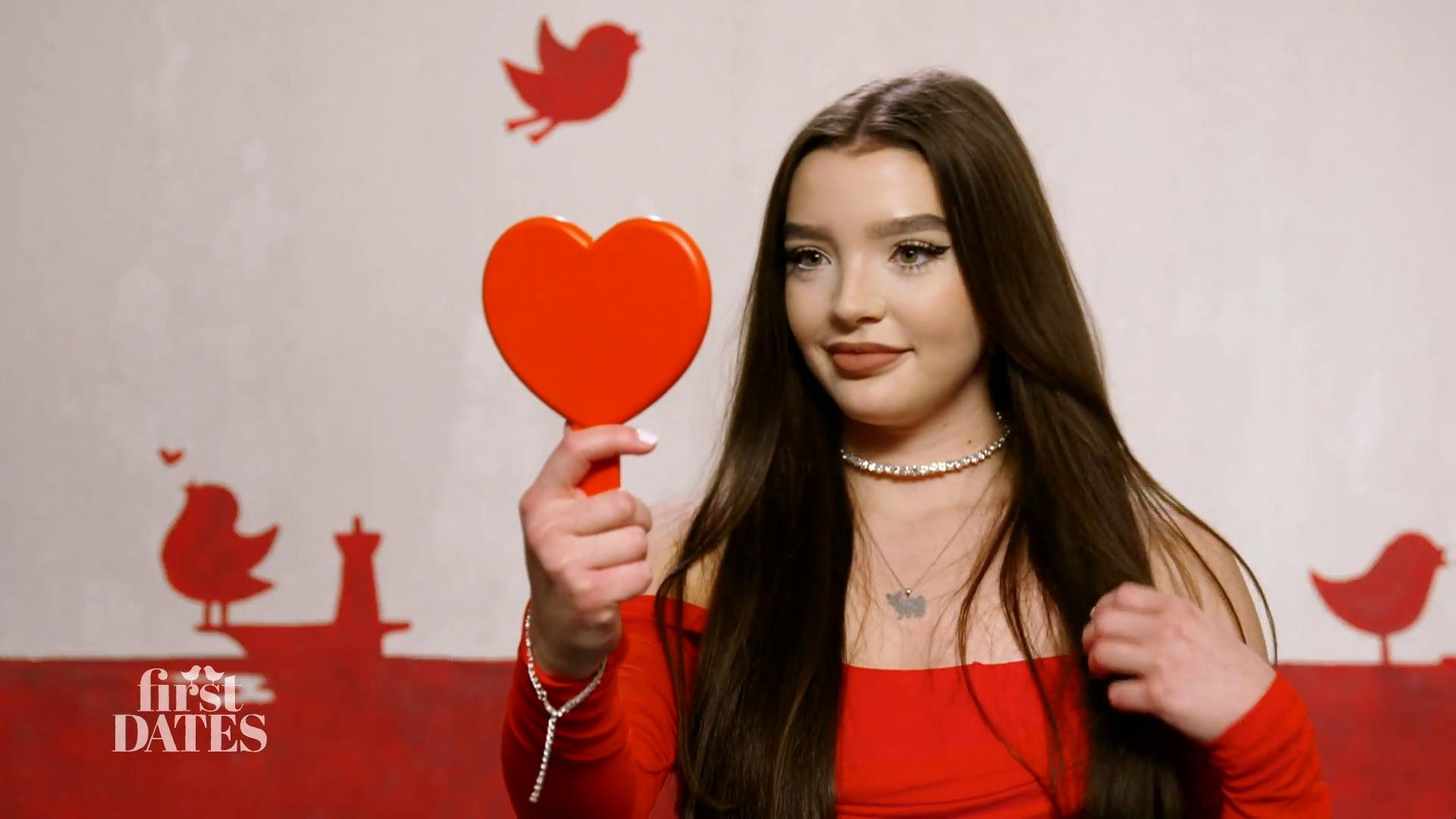 Alisha freut sich auf ihr Date mit Klaus