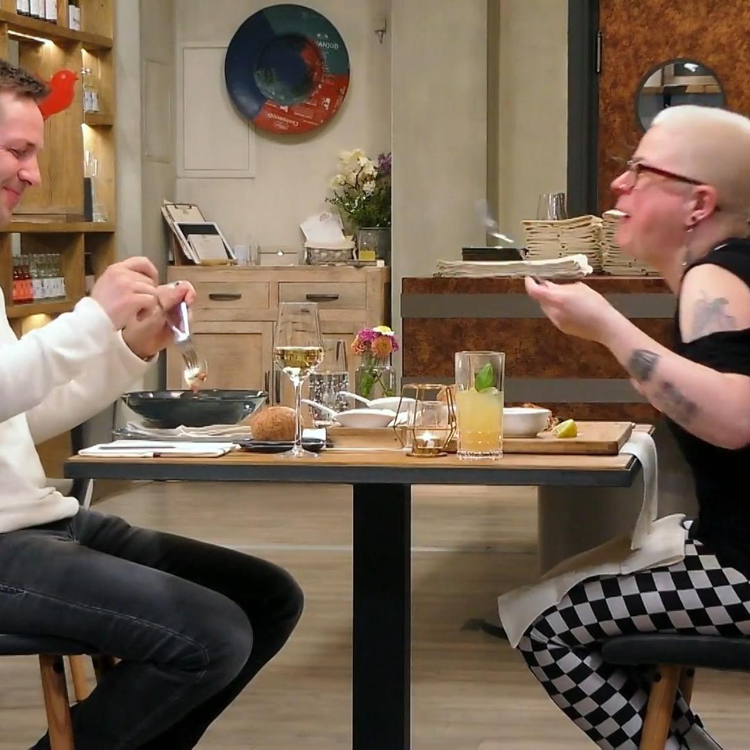 Bei diesem Date wird viel gelacht