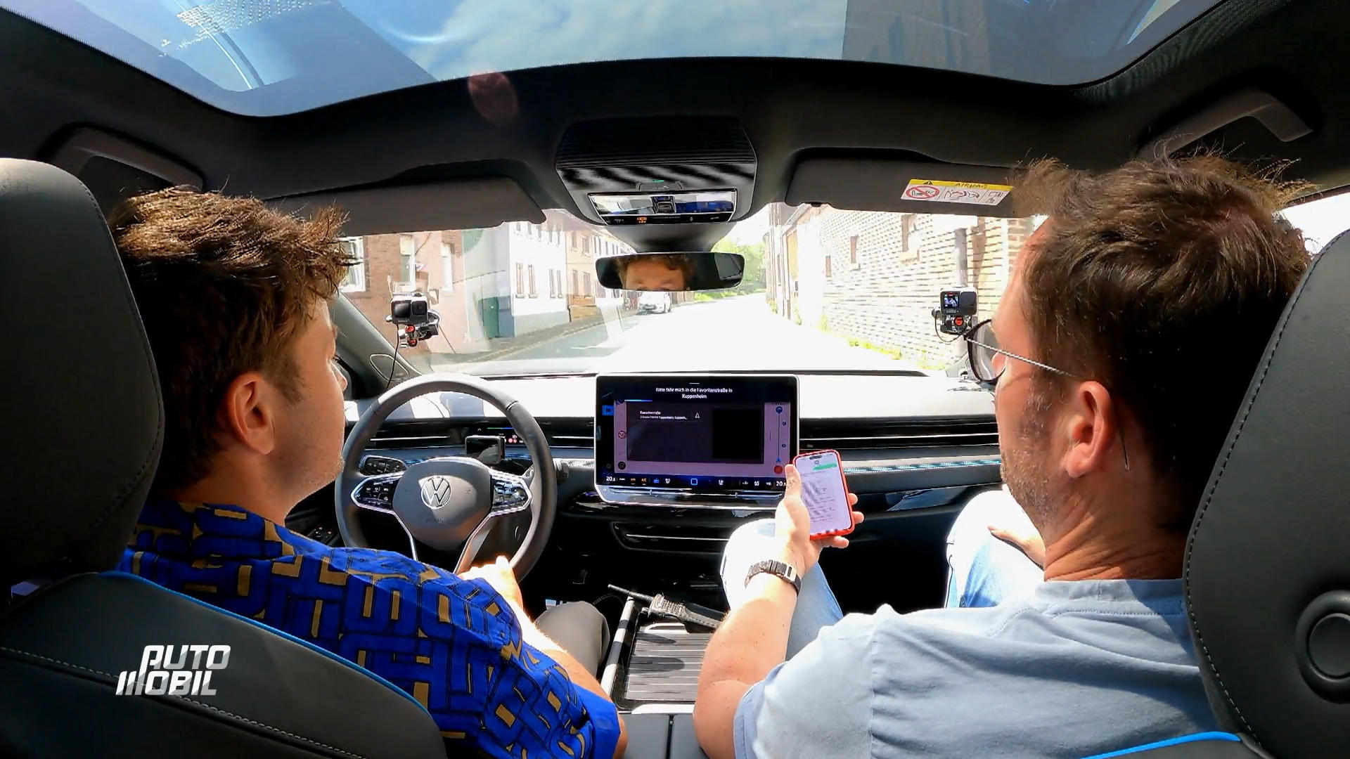 Alex und Martin testen: wie arbeiten KI-Sprachsysteme