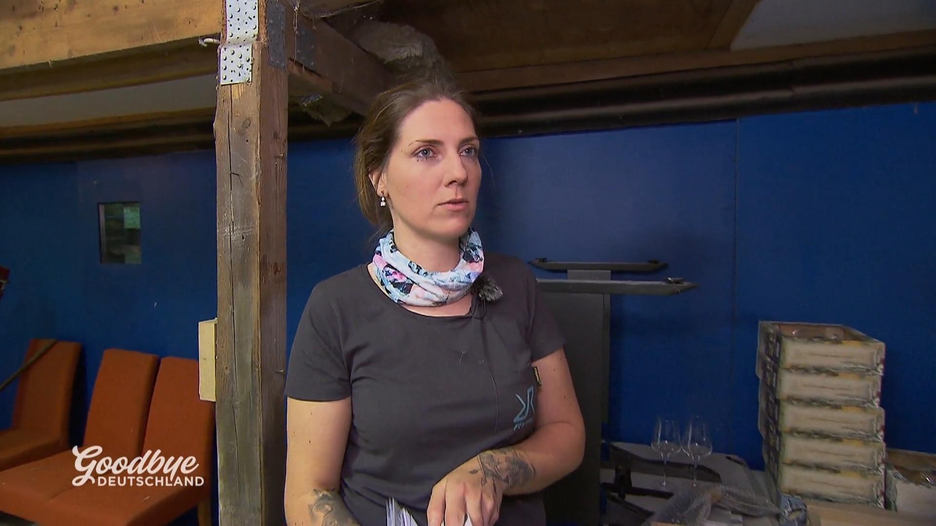 Julia hat noch Angst vor ihrem Ex-Partner