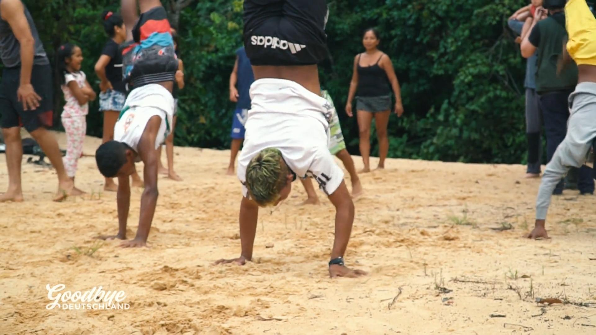 Capoeira-Training für die Kinder