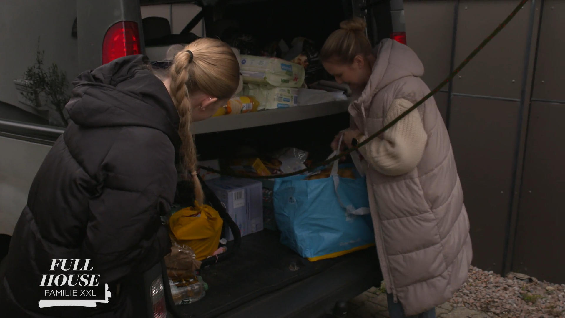 Familie Jordan kauft für 800€ im Monat ein