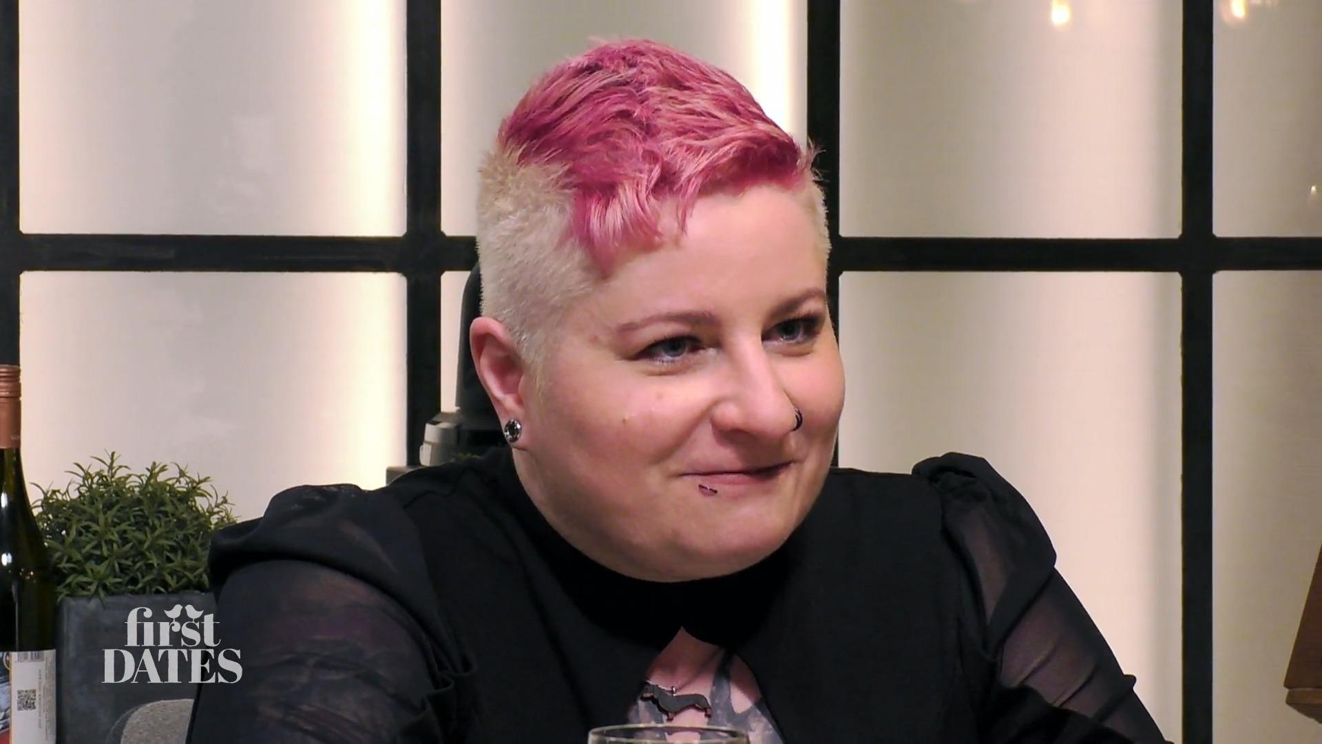 Jana: "Schleppst du die Frauen ab?"
