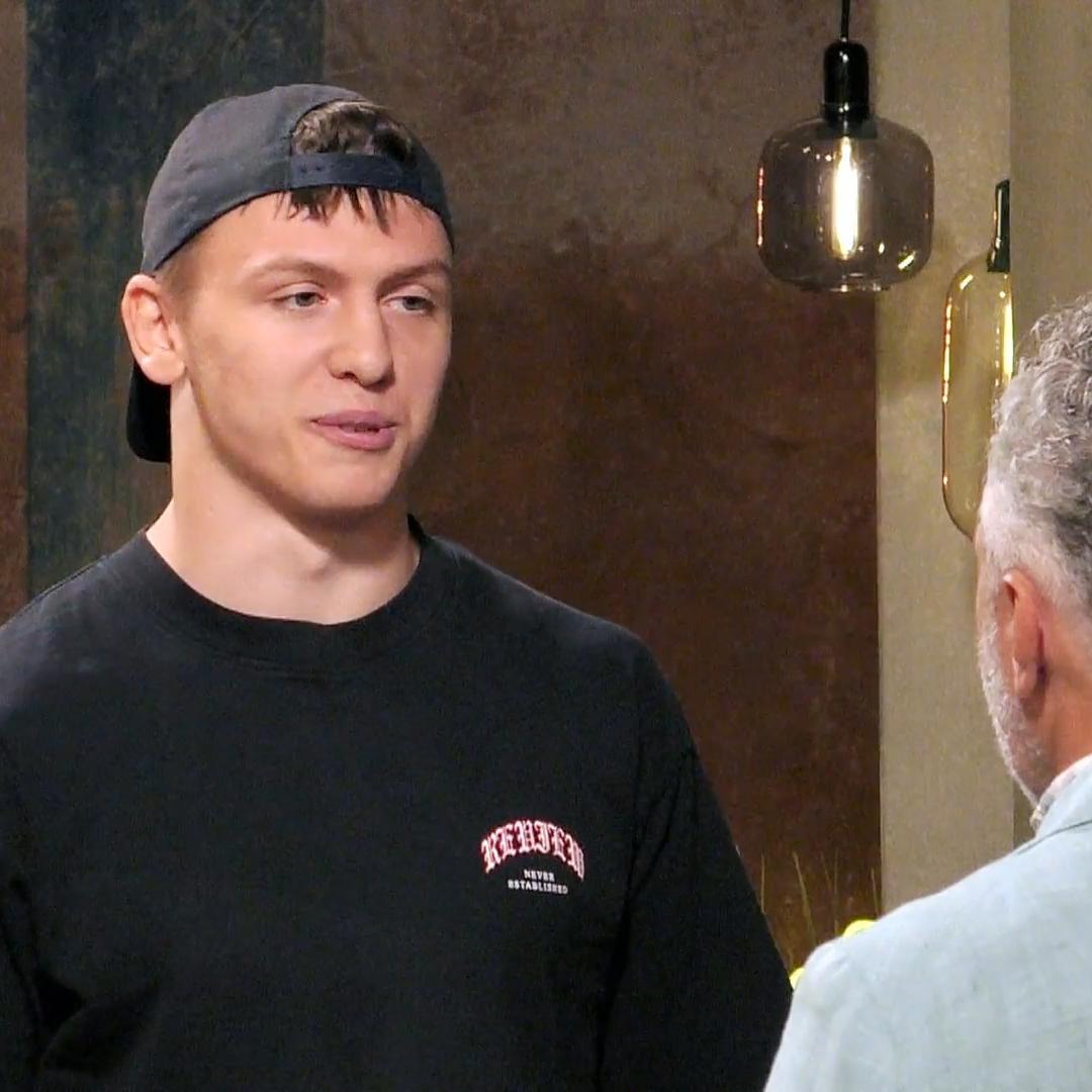 Roland: "Du hast einen brutalen Hals!"
