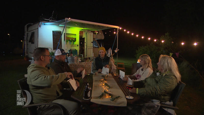 Das Camping-Dinner findet sein Ende