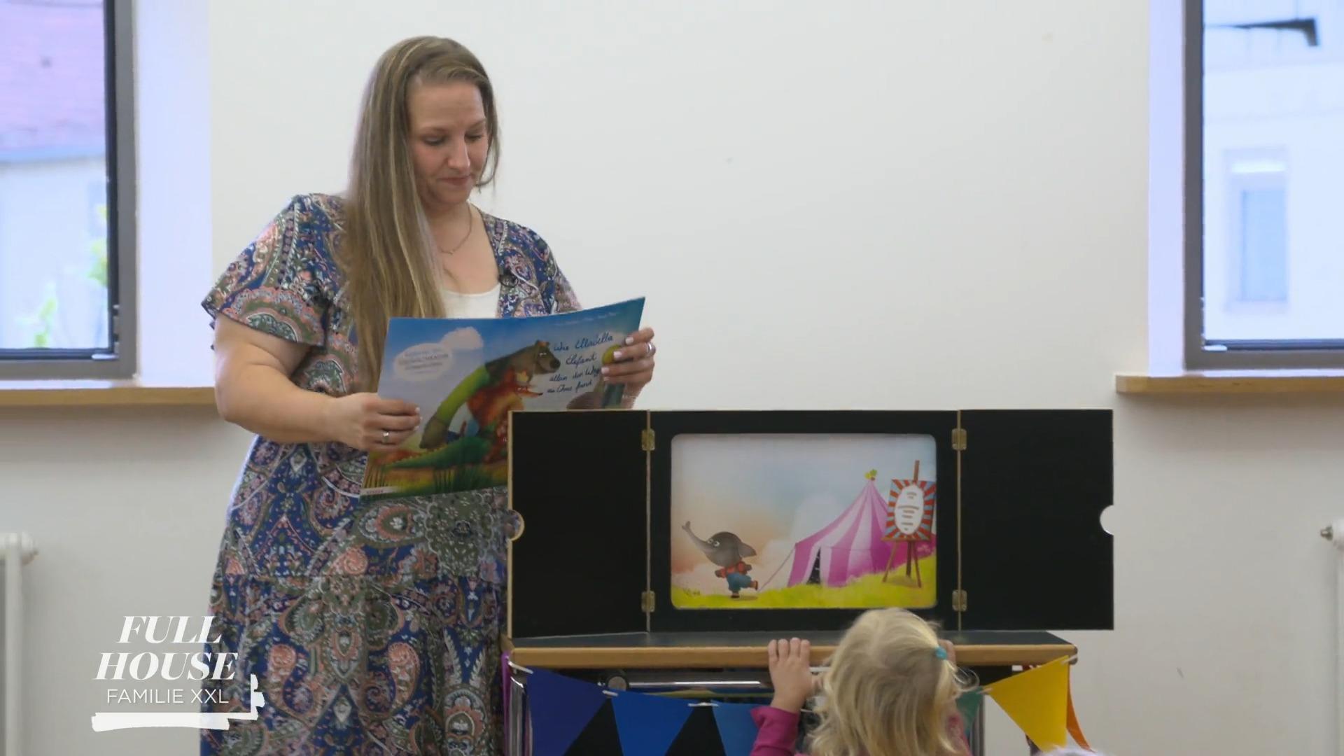 Annika liest für Kinder vor