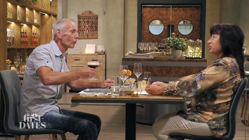 "Prost, Mutti!" - "Das geht gar nicht"