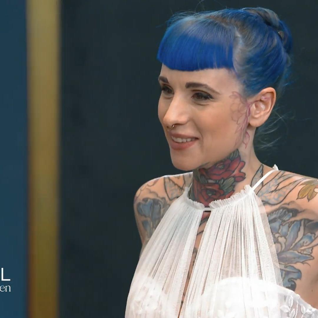 Madlen in ihrem Favoritenkleid