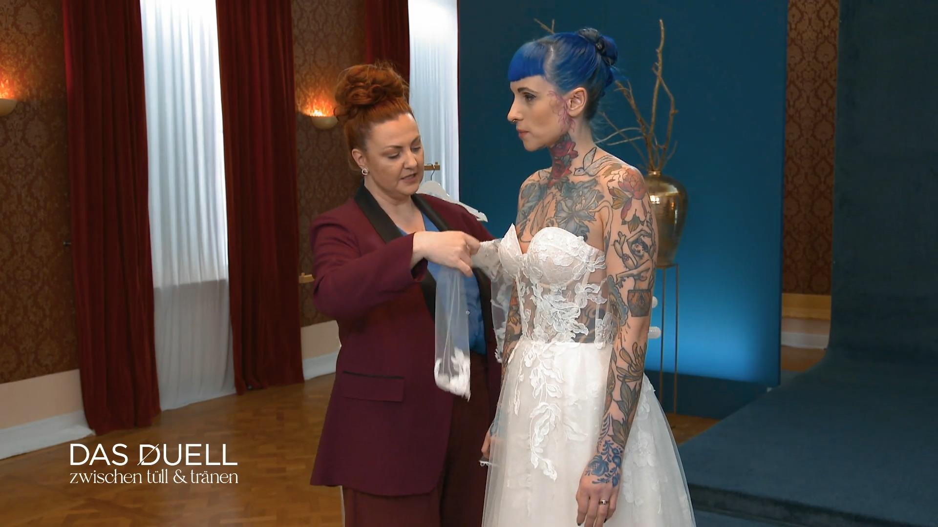 Ein verspieltes Korsagenkleid für Madlen