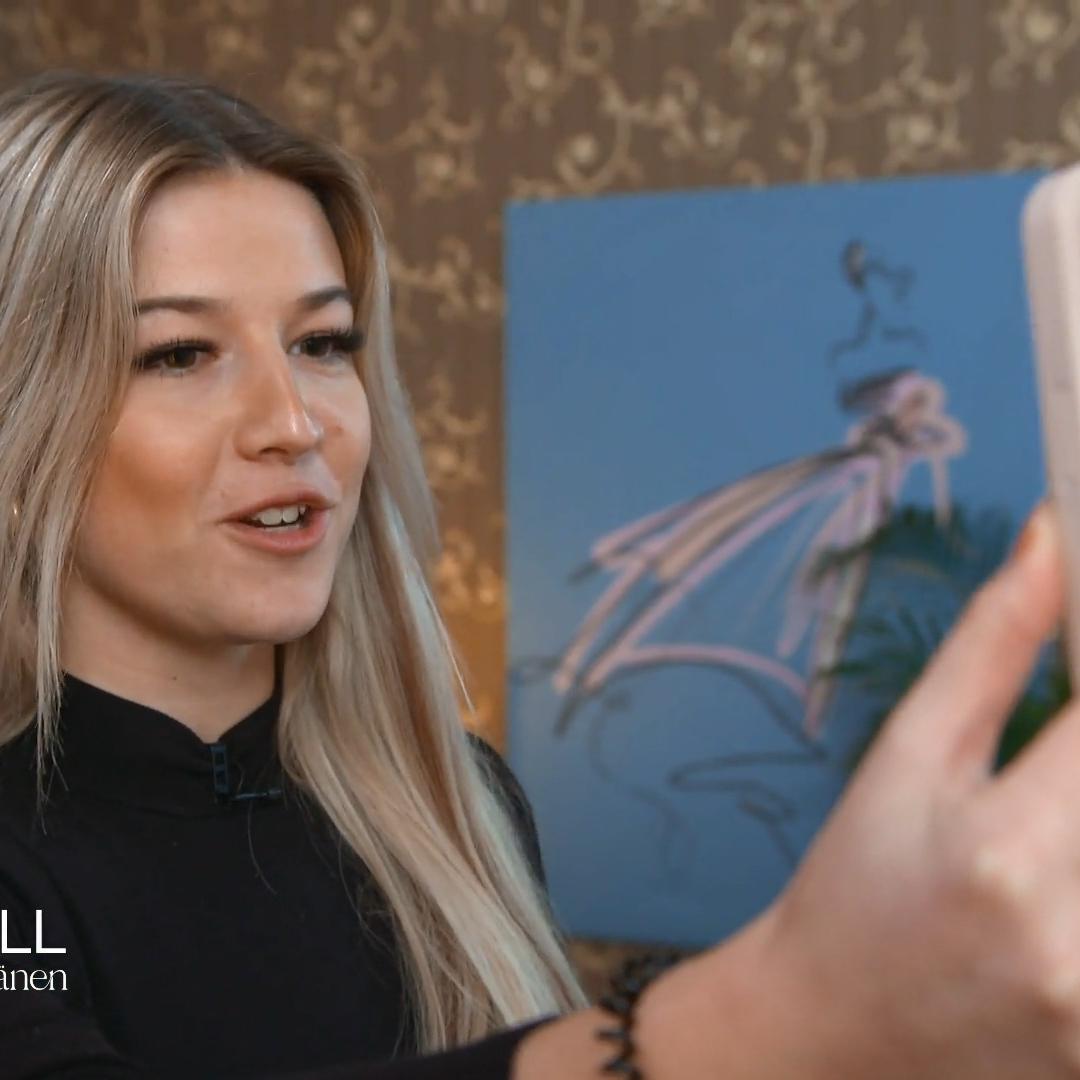 Welches Kleid wird Celina nehmen?