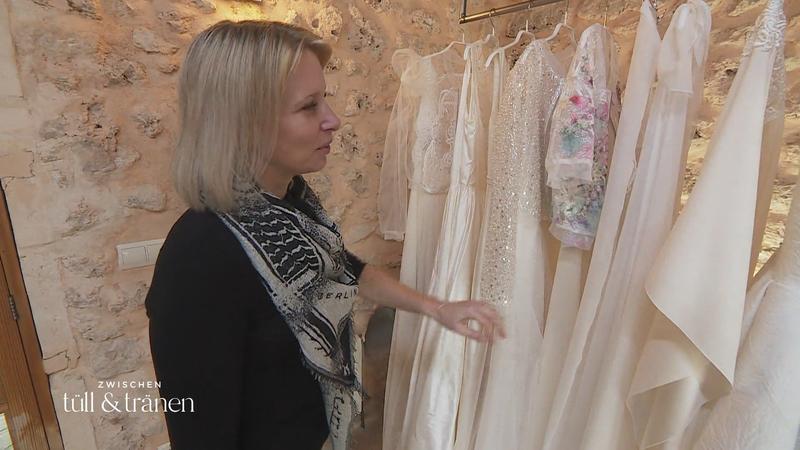 Auf der Suche nach einem luftigen Kleid