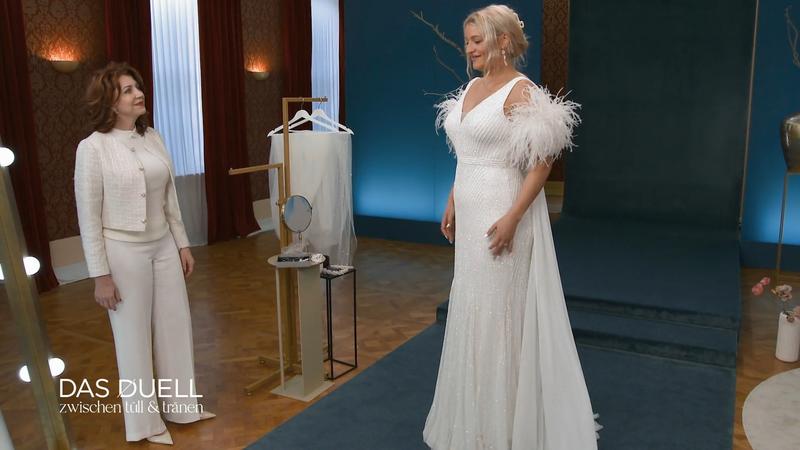 Ein Brautkleid mit Cape