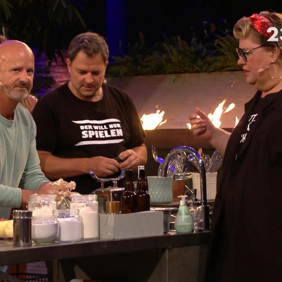 "Ich hab mich geschnitten"