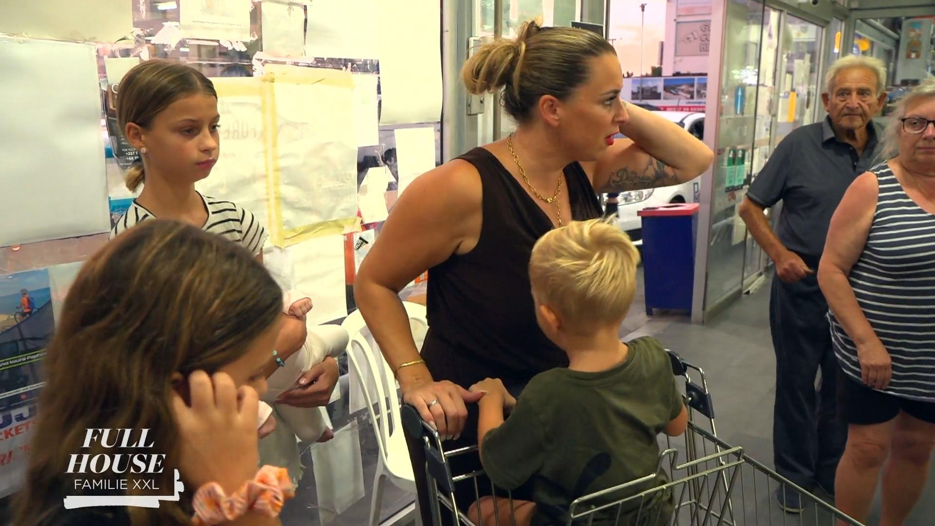 Virginia Weiss allein mit den Kindern