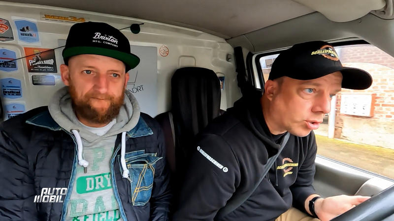 Kai tappt heute im Dunkeln