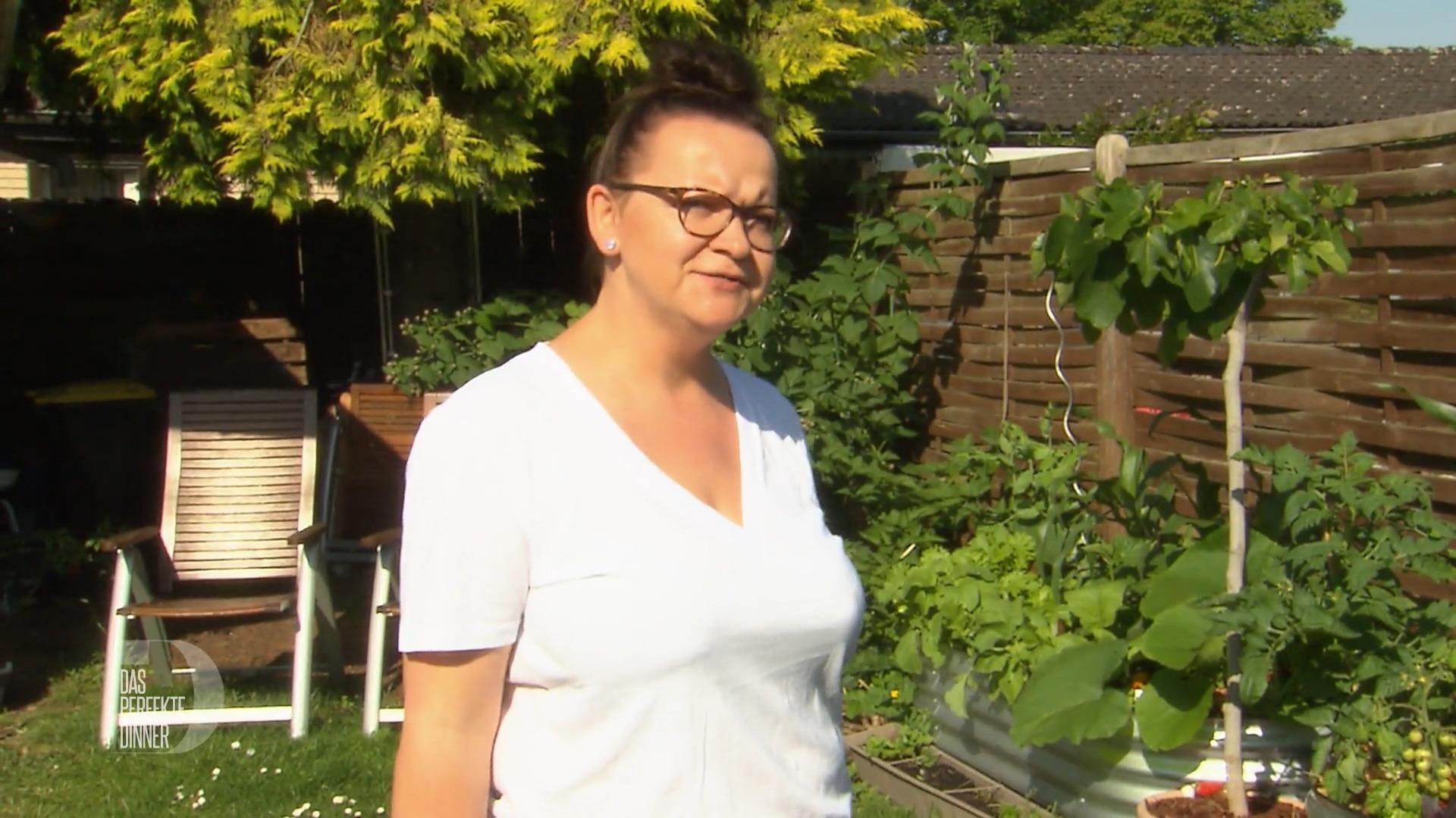 Claudia möchte ein Feuerwerk starten