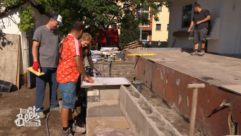 Die Podeste werden schön gemacht