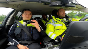 Vollsperrung  - Doch die Polizei weiß von nichts