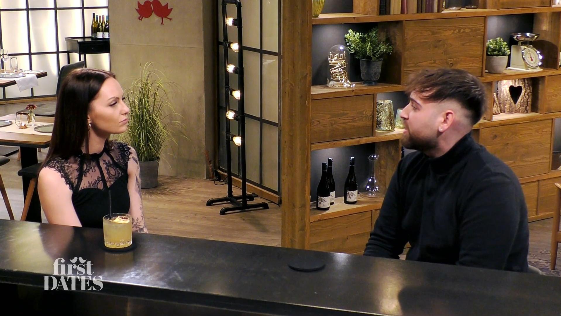 first dates ein tisch für zwei