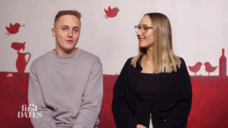 Helena schaut auf den Charakter