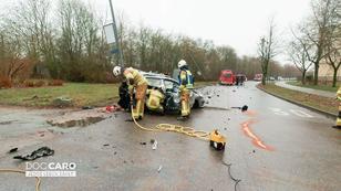 Autofahrer verliert die Kontrolle über sein 400-PS-Fahrzeug