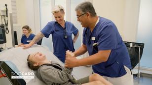 Arzt Nabil sorgt für Aufheiterung