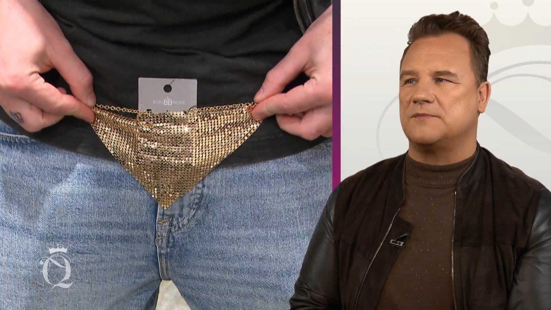 "Könnte man einen Tanga draus machen!"