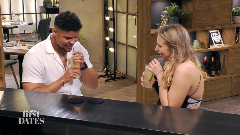 Es wird heiß im „First Dates"- Restaurant