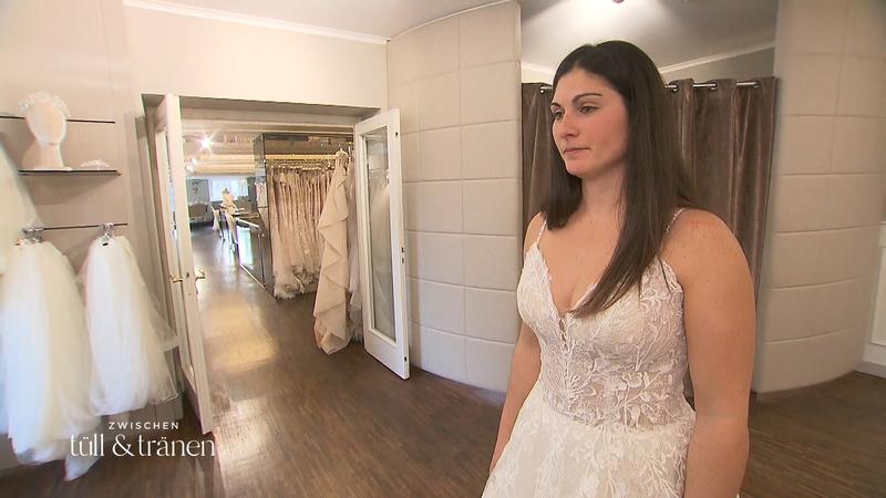 Findet Jessica noch ihr pferdetaugliches Kleid?