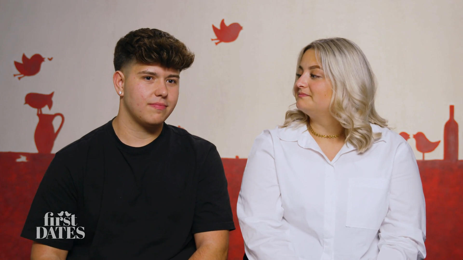 Jana und Fabio brauchen Gesprächsthemen