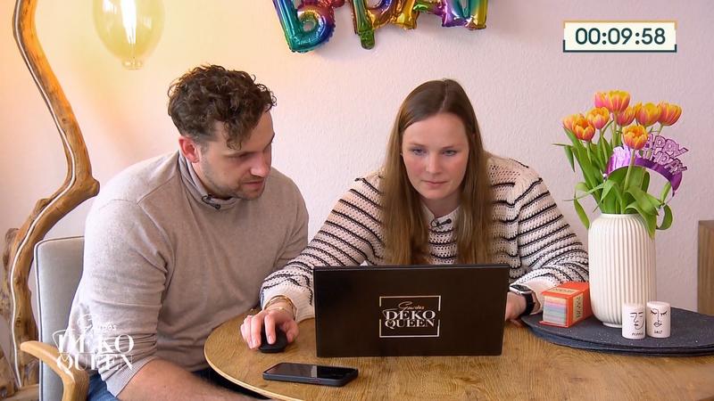 Maike ist unzufrieden mit ihrem Bettkauf