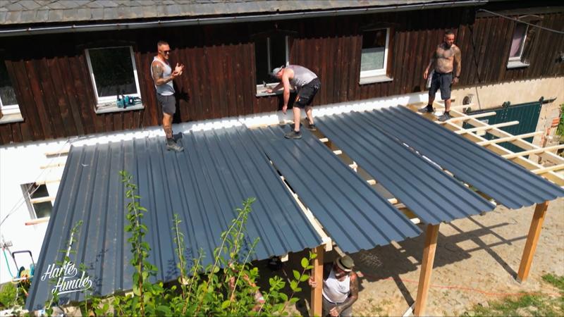 Dacharbeiten unter extremen Bedingungen