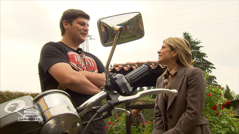 Panagiota soll für Manuel ein Motorrad suchen