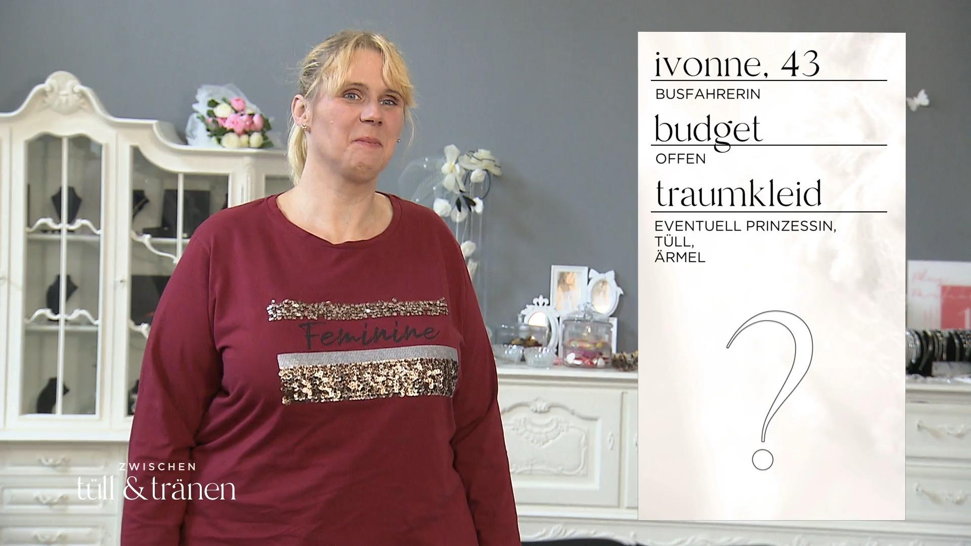 Yvonne sucht das perfekte Kleid