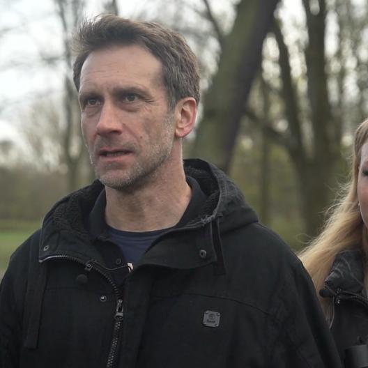 Laura und Donald müssen sich viele Vorurteile gefallen lassen