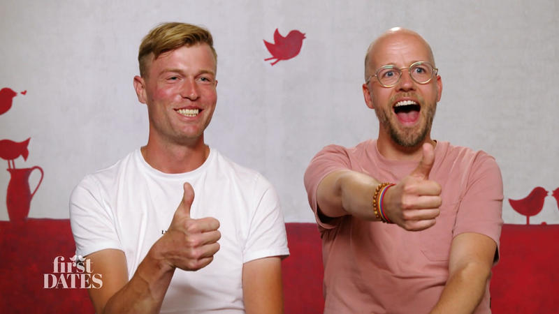 Daumen hoch auf ein zweites Date