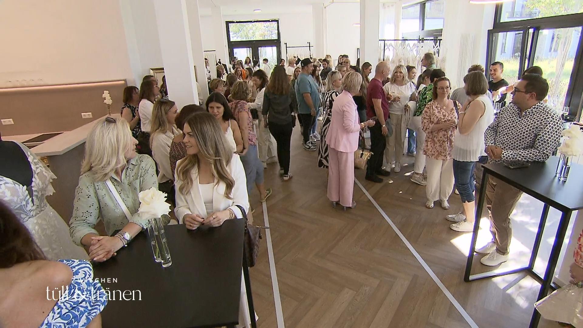 Tolle Eröffnung, viele potenzielle neue Kundinnen